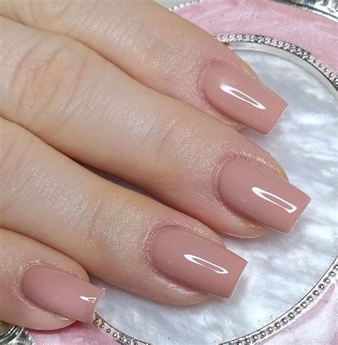 unhas nude