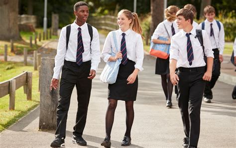 uniform | Uniform azVocab