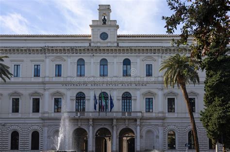 Università A Bari