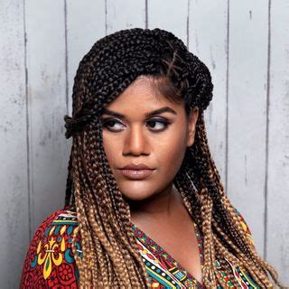 unoosha biography examples