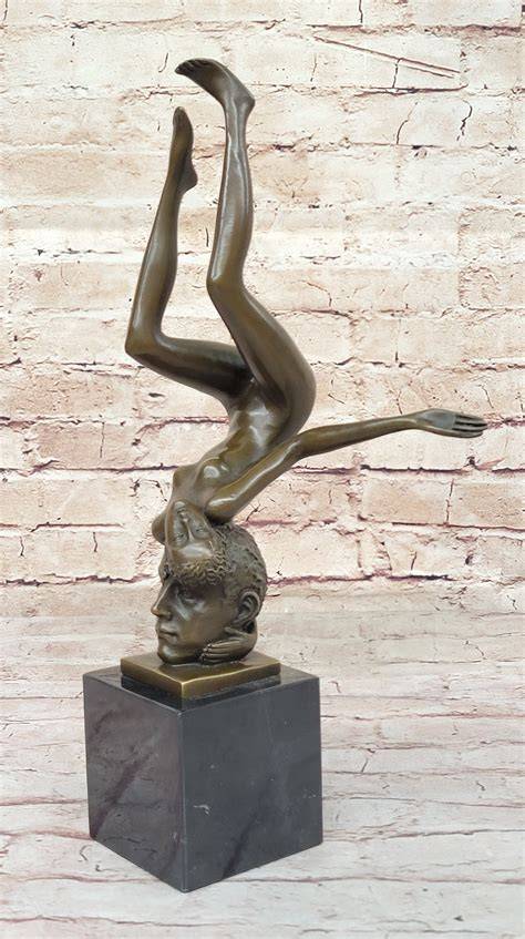 upside down nude