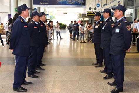 vệ | Bo v bn khi hnh vi trm