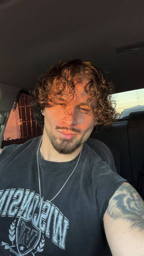v4lenci onlyfans