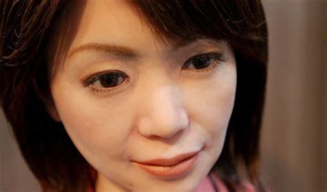 Vale Da Estranheza