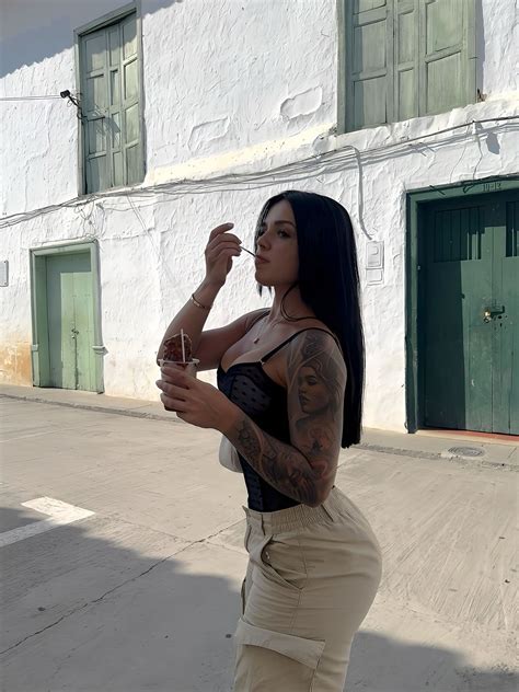 valentina bossa nude
