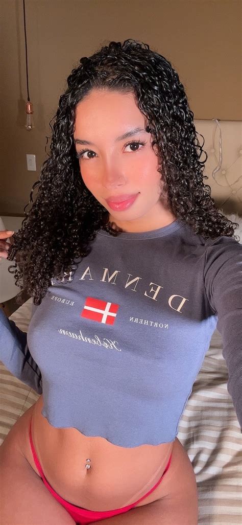 valeryvayness OnlyFans leaked content