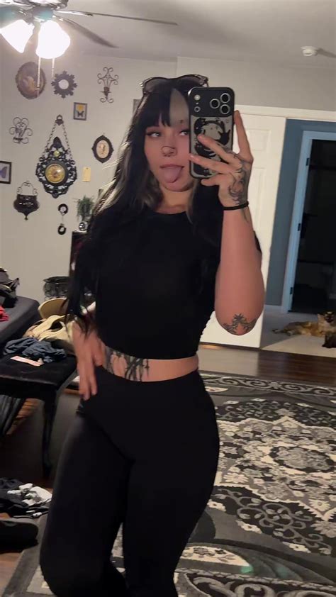 vamppyrbaby onlyfans