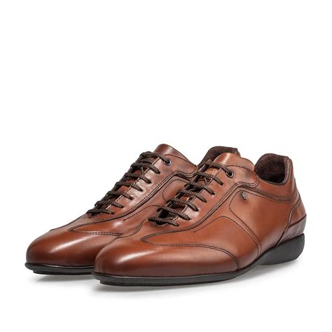 van bommel schoenen cognac