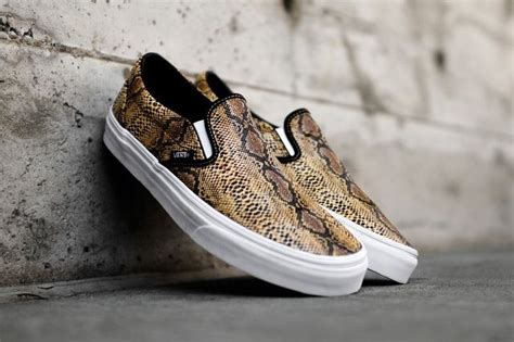 Vans Snake Ad