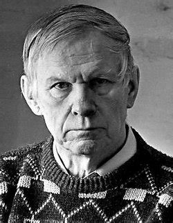 vasil bykov biography