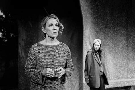 vassa zheleznova biography examples