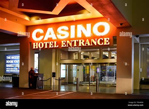 vegas casino entry fee lpdw