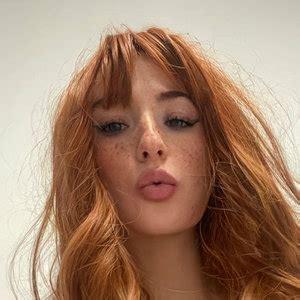 velvetiscute nude
