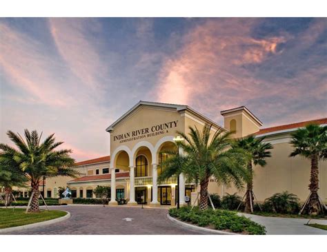 city photo by Oswald Bruen