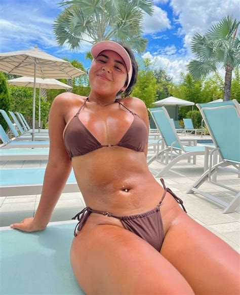 <span>👑</span>Onlyfans Free Videos