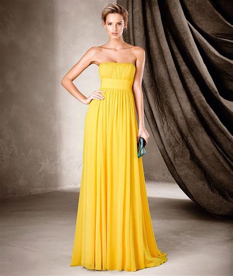 Vestidos amarillos para bodas: añade un toque de sol a tu día especial