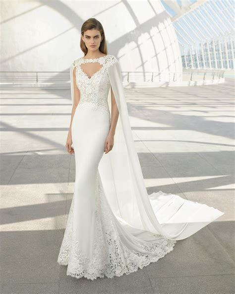 Vestidos de novia con capa: elegancia y sofisticación para tu gran día
