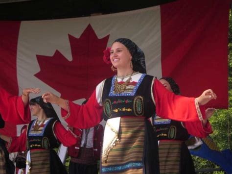 Vestimenta De Canada