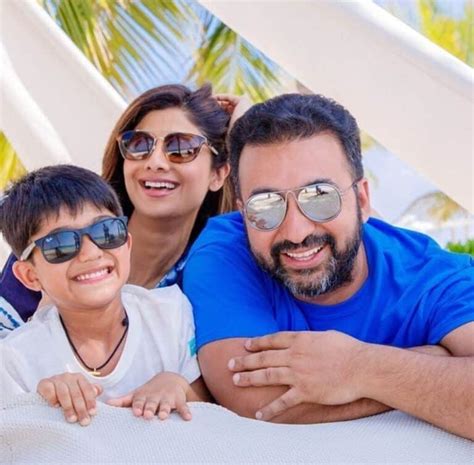 viaan raj kundra biography