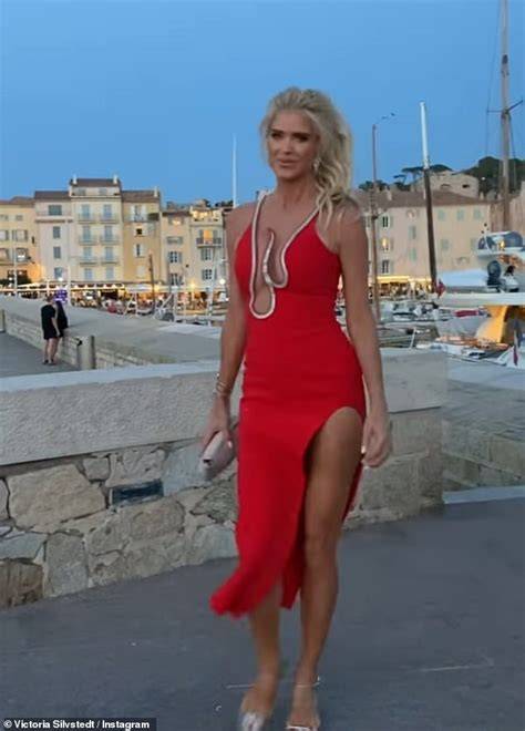 victoria silvstedt boosty