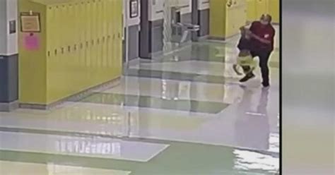 Video Shows School Employee Hitting 3 Year Old Vidio Bokeh Jpn - Vidio Bokeh Jpn