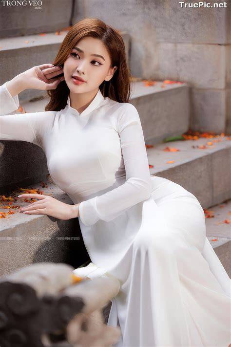 vietnam nude models
