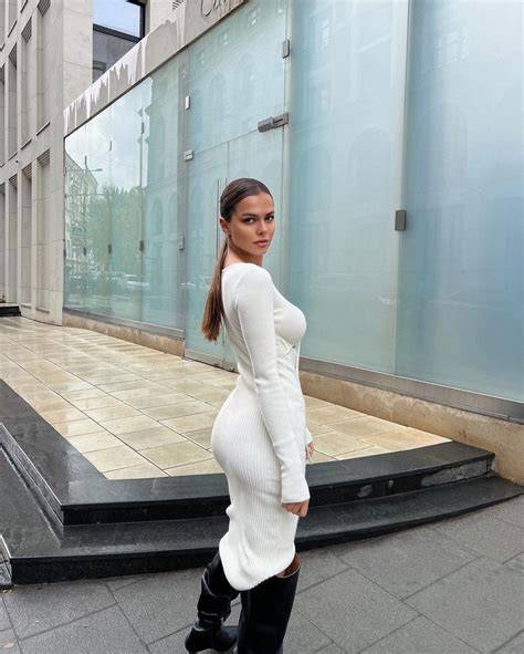 viki odintcova onlyfans