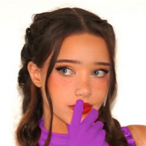 violetcakess OnlyFans leaked content