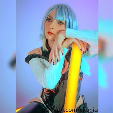 vkunia nude