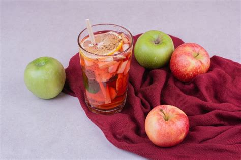 vodka cu suc de mere
