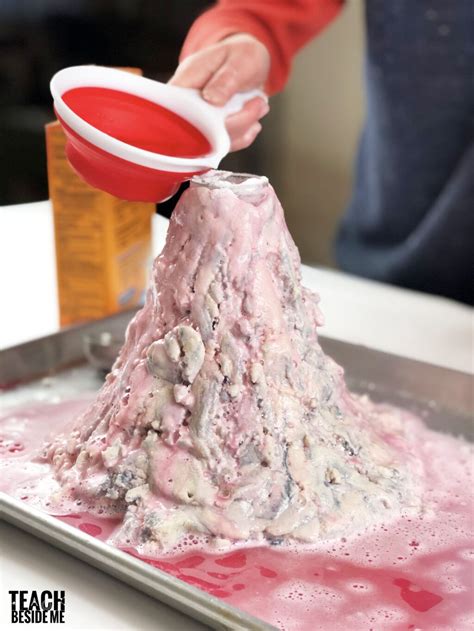 Volcano Science Experiment   How To Make A Volcano Science Experiment - Volcano Science Experiment