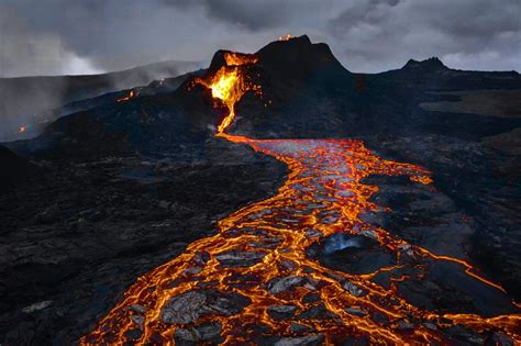 Volcans Et Eruptions