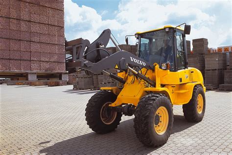 Volvo L30b Compact Wheel Loader Service Repair Manual