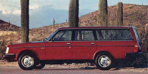 Explore the Timeless Elegance: Volvo's 1985 Station Wagon