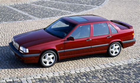 Read Online Volvo 850 Guide 