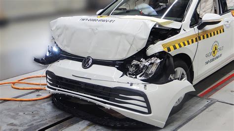 vw golf 8 crashtest