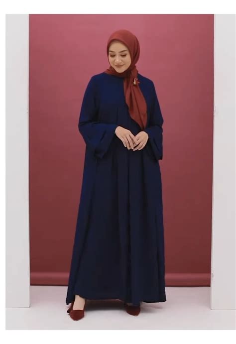 Waena Biru  Berbagai Warna Jilbab Yang Match Dengan Baju Biru - Waena Biru