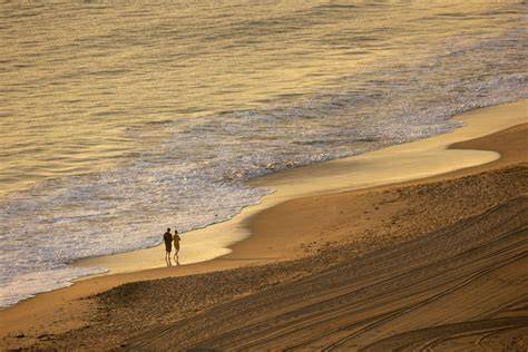 walking beach nude