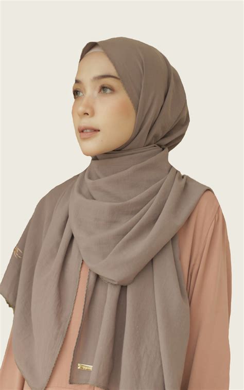Warna Khaki Hijab  Gaya Terbaru Apa Itu Hijab Fashion Warna Jilbab - Warna Khaki Hijab