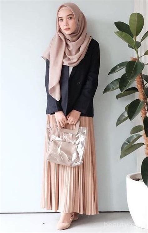 Warna Khaki Hijab  Tips Padu Padan Hijab Pashmina Warna Khaki Ala - Warna Khaki Hijab