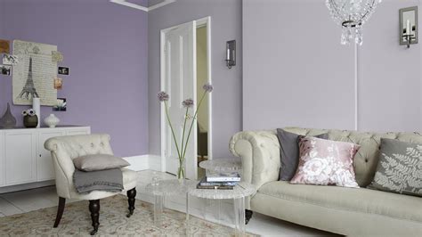 Warna Violet Tua  10 Inspirasi Desain Interior Ruang Lilac Yang Anggun - Warna Violet Tua