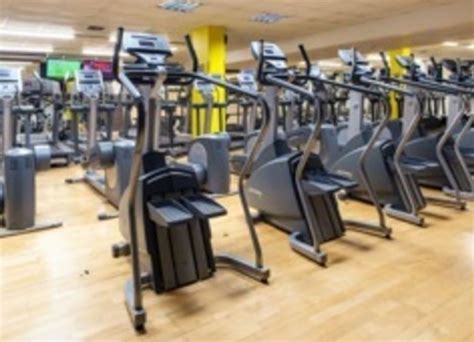 wayne pt wrexham - Simply Gym