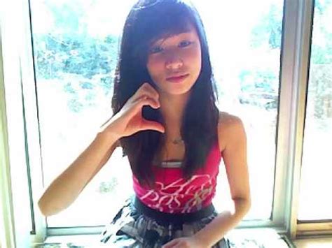 Webcam asian girl