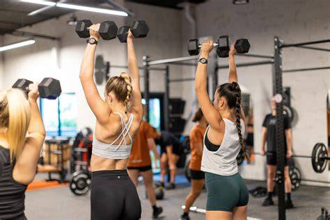 weight training nude