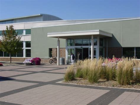 Read Online West End Recreation Centre Guelph 