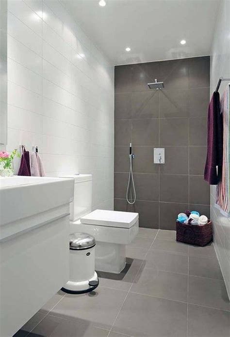 What Size Tile Looks Best In A Small Bathroom?
