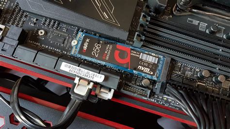 What Is A Pcie Ssd And Do You Need One In Your Pc  Howto Geek - Ssd Pcie Slot