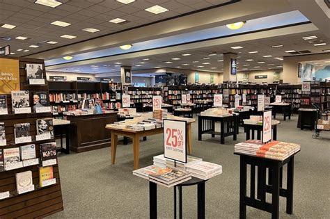 What Time Does Barnes Noble Open
