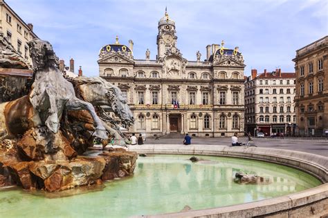 THE 10 Best Things To Do In Lyon France (+ 2 Day Itinerary Suggestions + map) My Life Long
