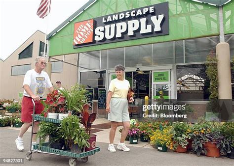 when did home depot landscape supply in kennesaw close?